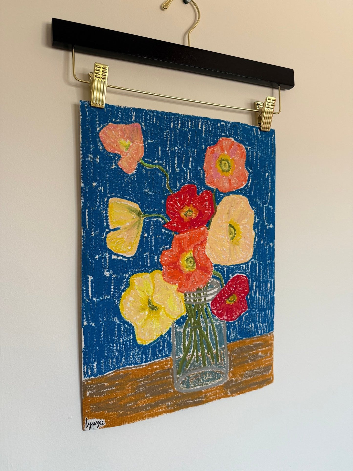 Poppy Study – Original Oil Pastel on Canvas Paper by Lynzie Bremner (40x30cm) - Lynzie Bremner, Artist